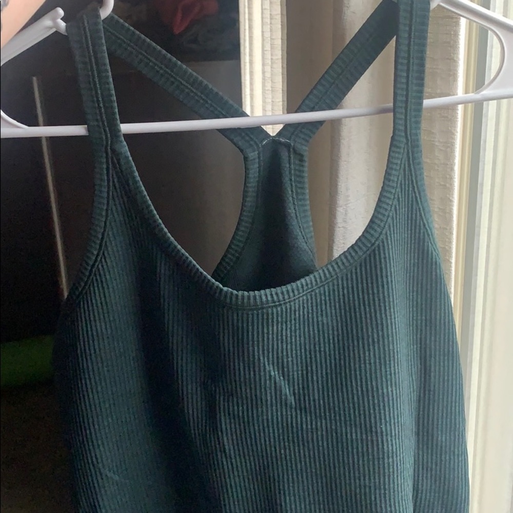 Lululemon ebb to street tank
